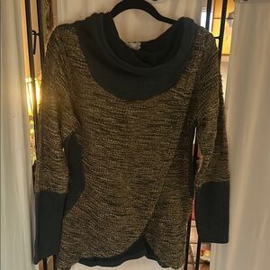 Women's Two-Tone Sweater